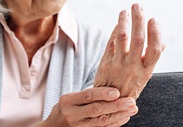 Les arthrites auto-immunes